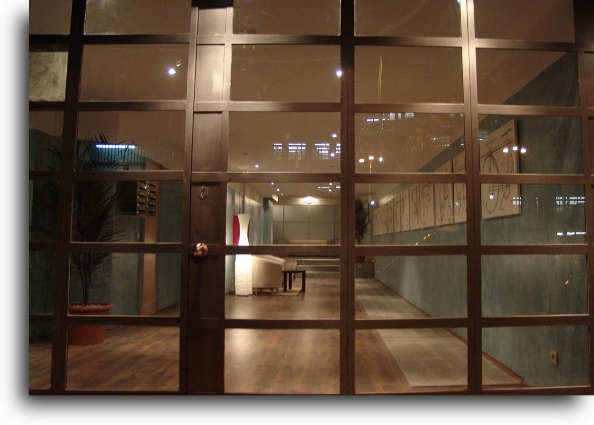 3b.Leg .Fachada-noche.2