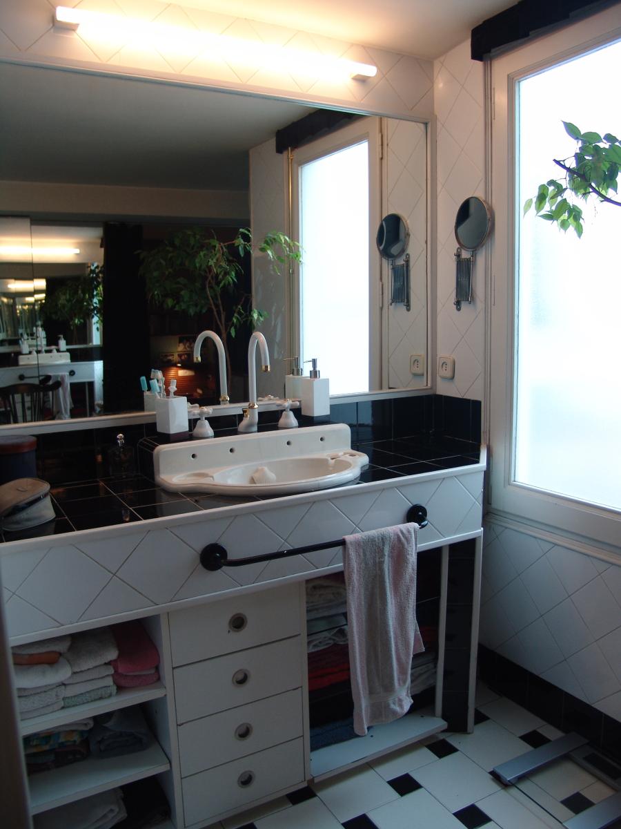 1id.Bano-lavabo-desde-retrete