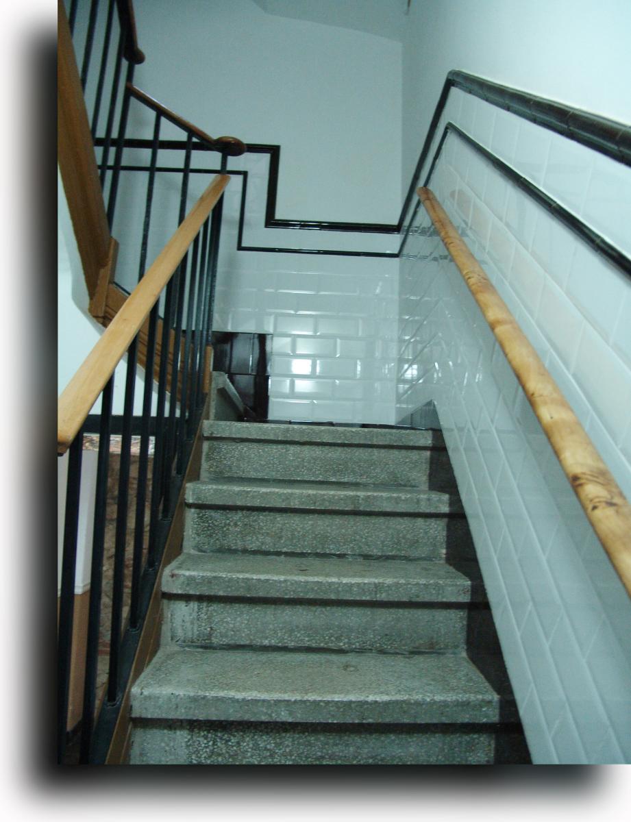 8e.Pou-Cadena-escalera.1