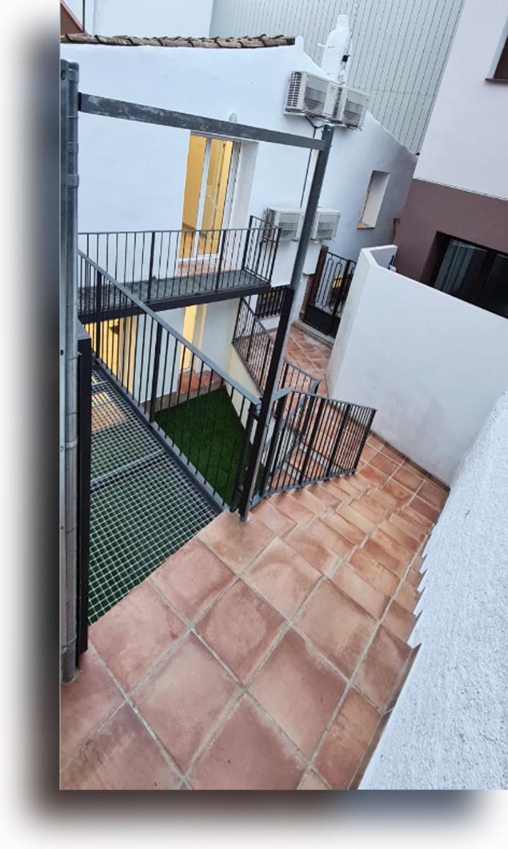 9z.A.Guimera-Alella-A.jardin.7